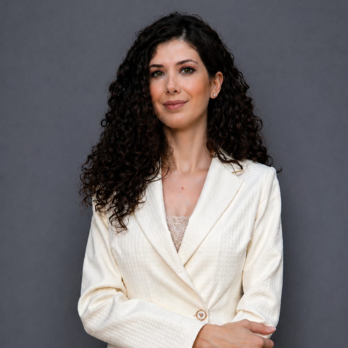 Dora Dibra